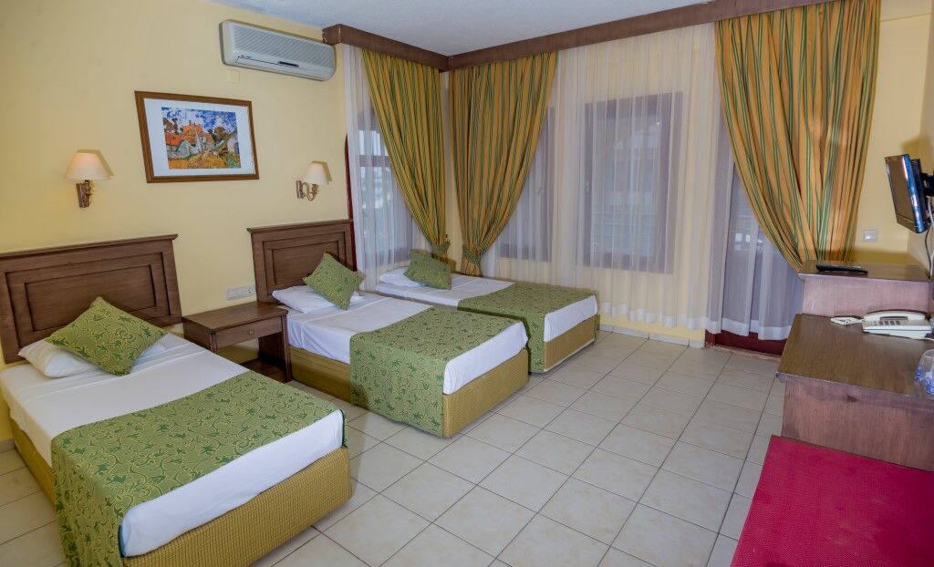 Green Paradise Beach Hotel Toslak Екстер'єр фото